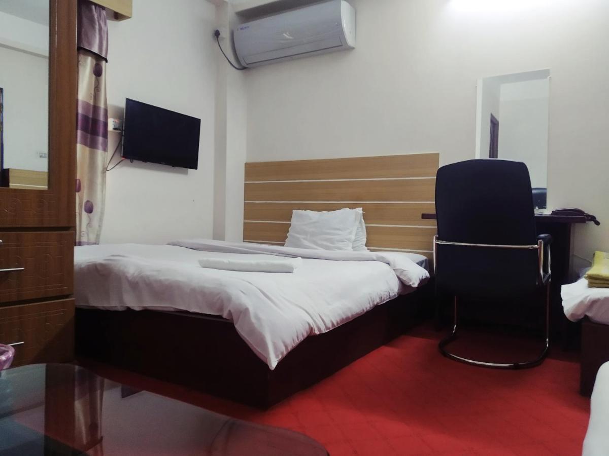 Hotel Blue Bird Dhaka Exteriör bild
