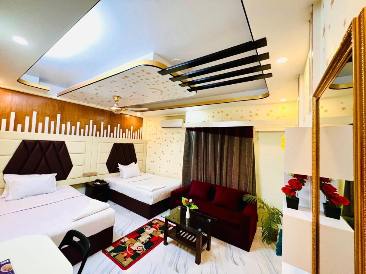 Hotel Blue Bird Dhaka Exteriör bild