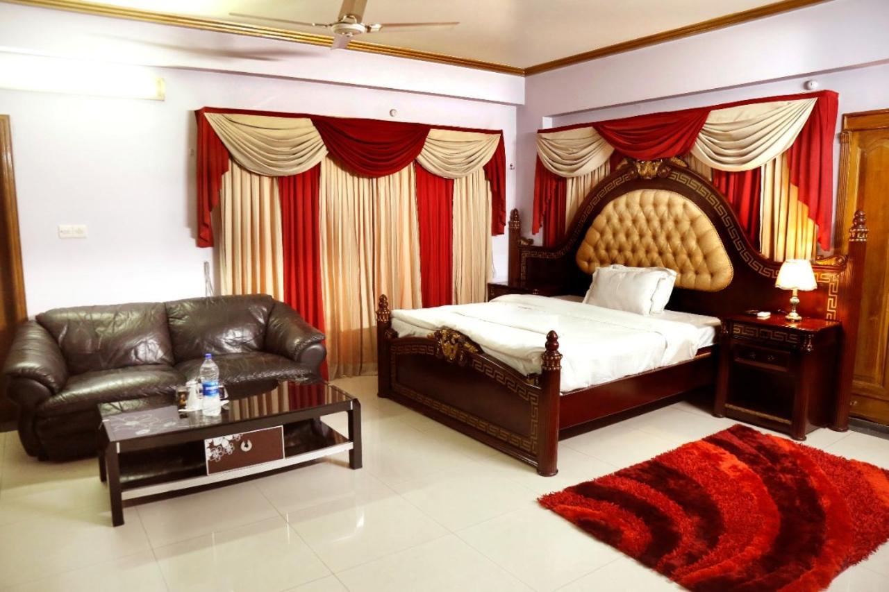 Hotel Blue Bird Dhaka Exteriör bild